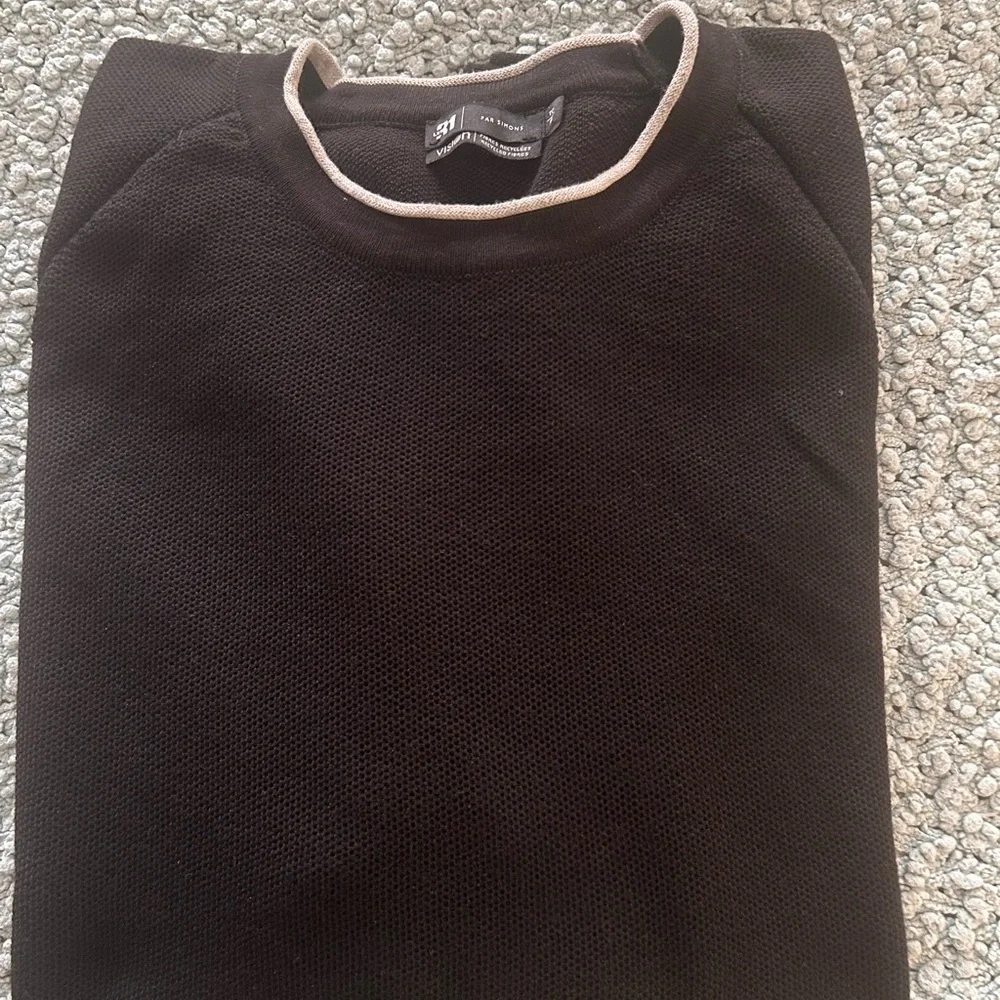 Simons Le 31 - Men's Black with Gray Trim Crewneck Sweater - Picture 3 of 9